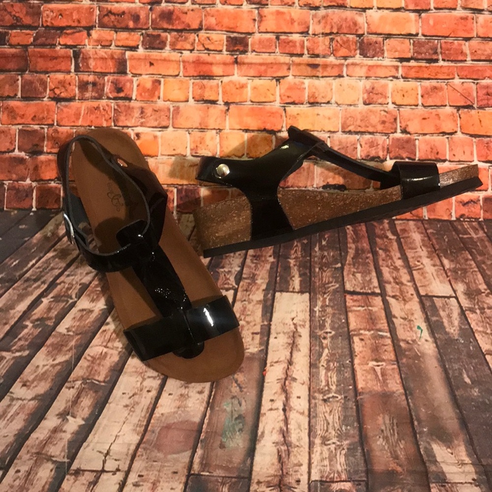 Ladies Bos.&Co. Sz. 7 mini wedge gladiator sandals